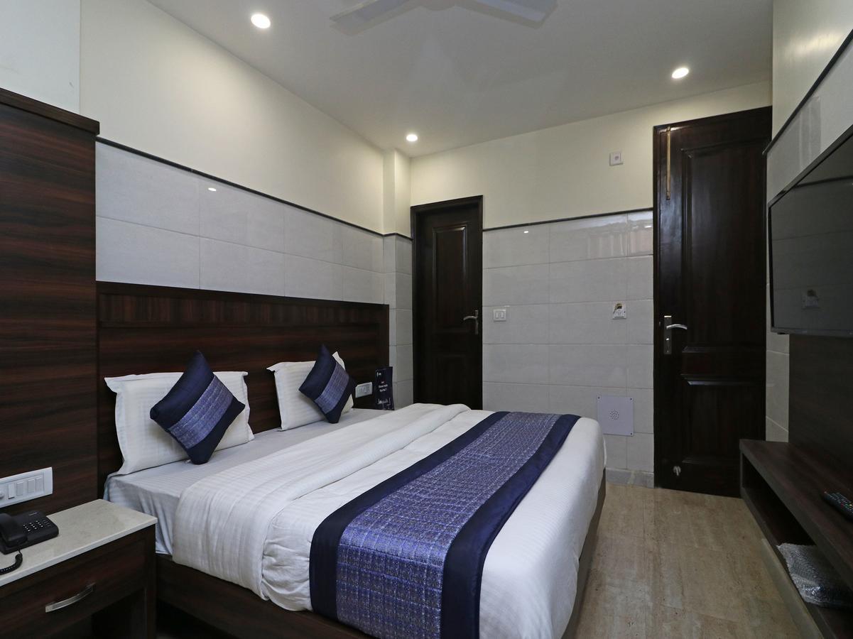 Oyo 11594 Hotel Tvs Nowe Delhi Zewnętrze zdjęcie